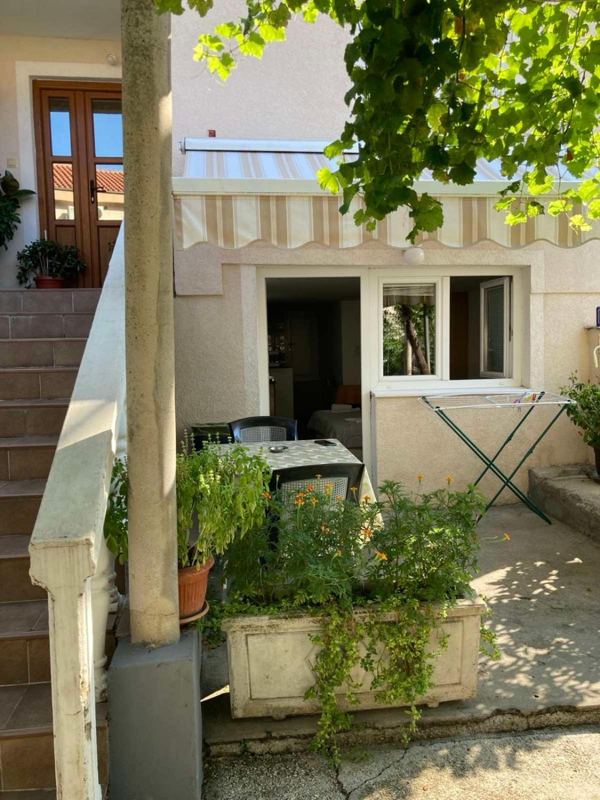 Villa Savovic Petrovac Exterior photo