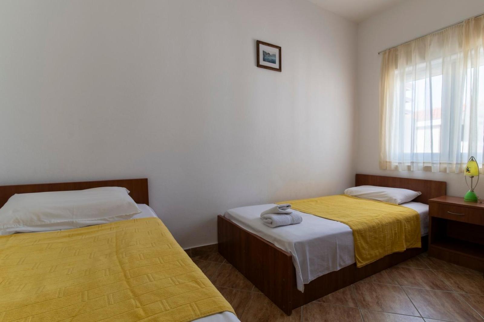 Villa Savovic Petrovac Exterior photo